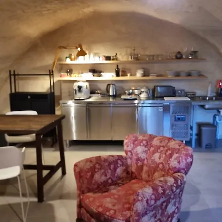 Con Il Castello Di Lucawest Bed & Breakfast *